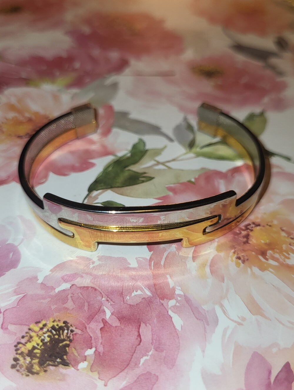 Avon Gold and Silvertone Cuff Bracelet